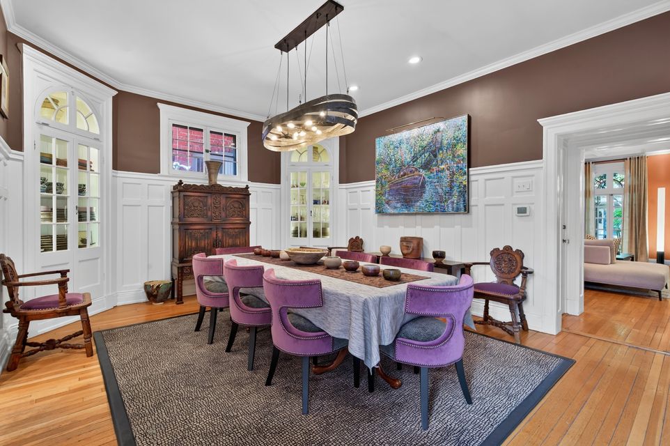 Interior decorating by Leslie Brooks, Richmond Virginia