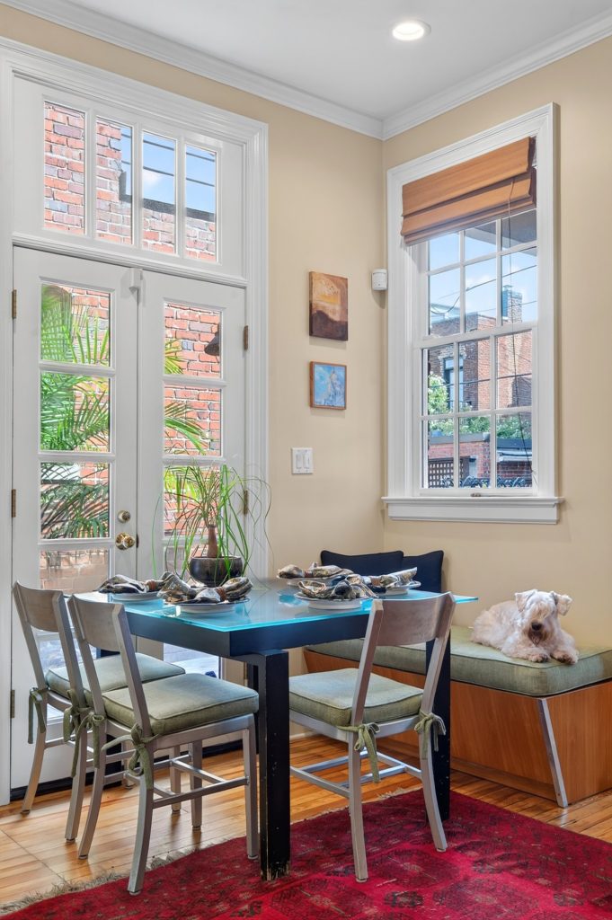 Breakfast table in the bay windows, A Modern Take on the Fan, Richmond, Virginia